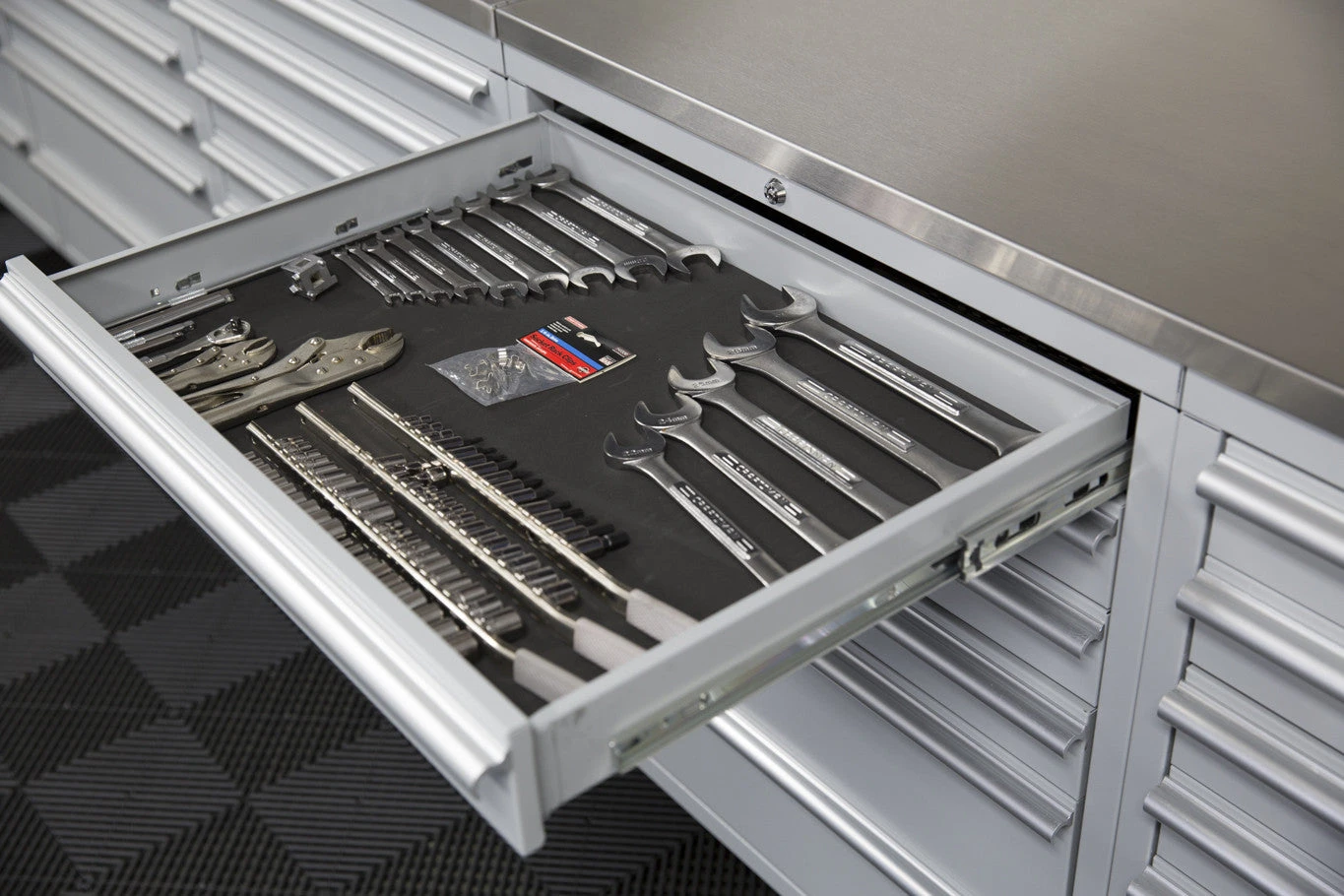 Saber 6-Drawer Base Cabinet 6 Saber 6-Drawer Base Cabinet - Image 6