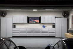 Saber Upper Cabinet 21 Saber Upper Cabinet -Workshop Tools Shop 0U9A0502 331457ee bdb8 4ca2 8376 d78a3bb3ec26