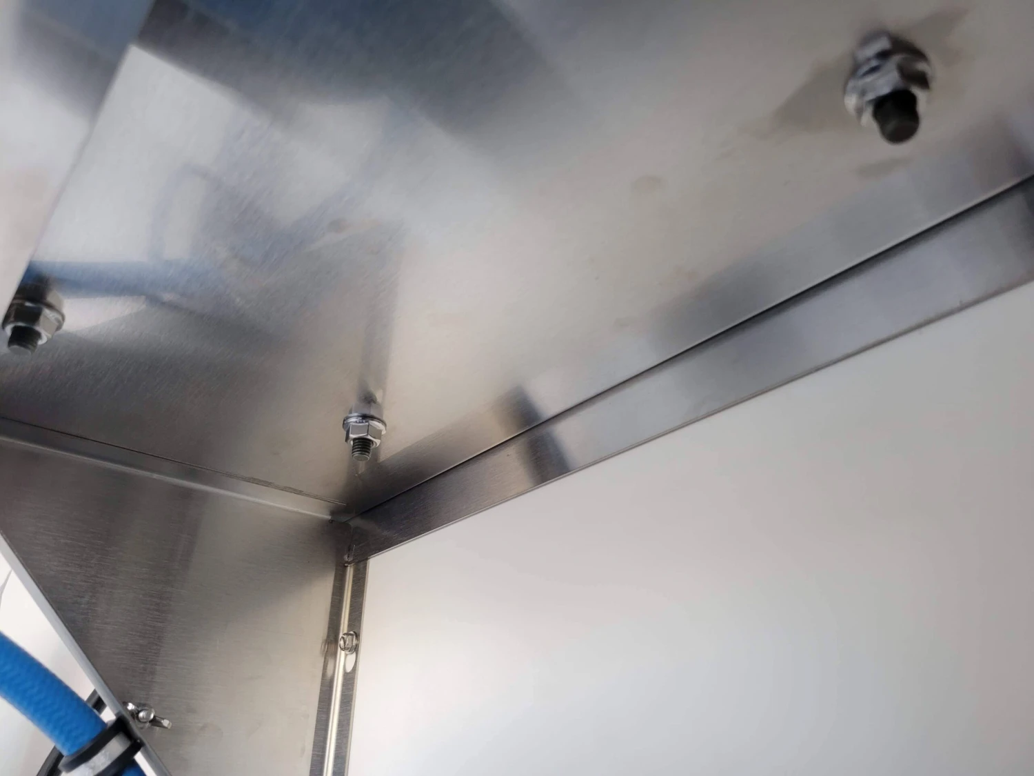 AR630-TSS Shelf Mounting Hardware Kit 6 AR630-TSS Shelf Mounting Hardware Kit - Image 6