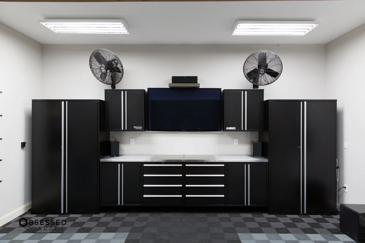 Saber Storage Locker Cabinet 4 Saber Storage Locker Cabinet - Image 4