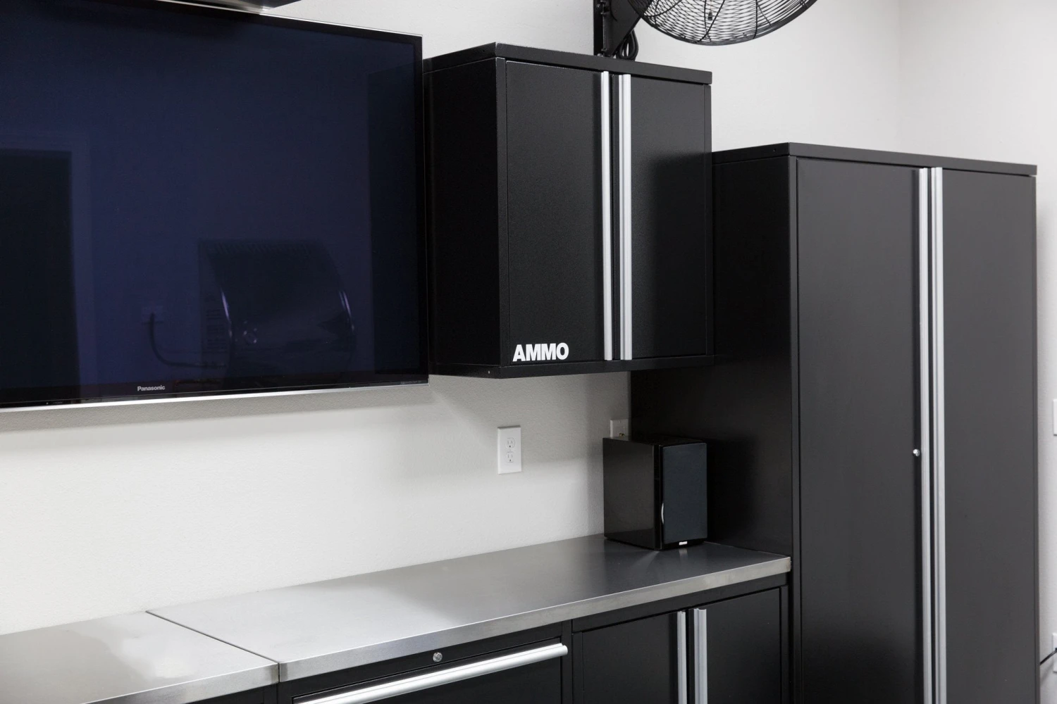 Saber Upper Cabinet 1 Saber Upper Cabinet