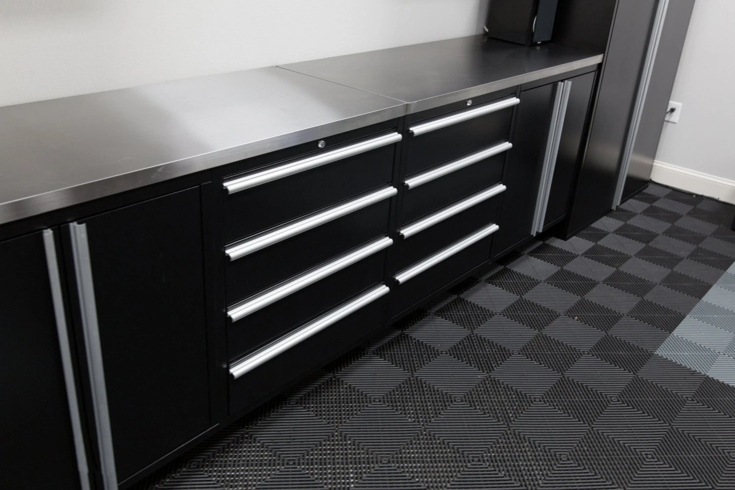 Saber 2 Door Base Cabinet 1 Saber 2 Door Base Cabinet