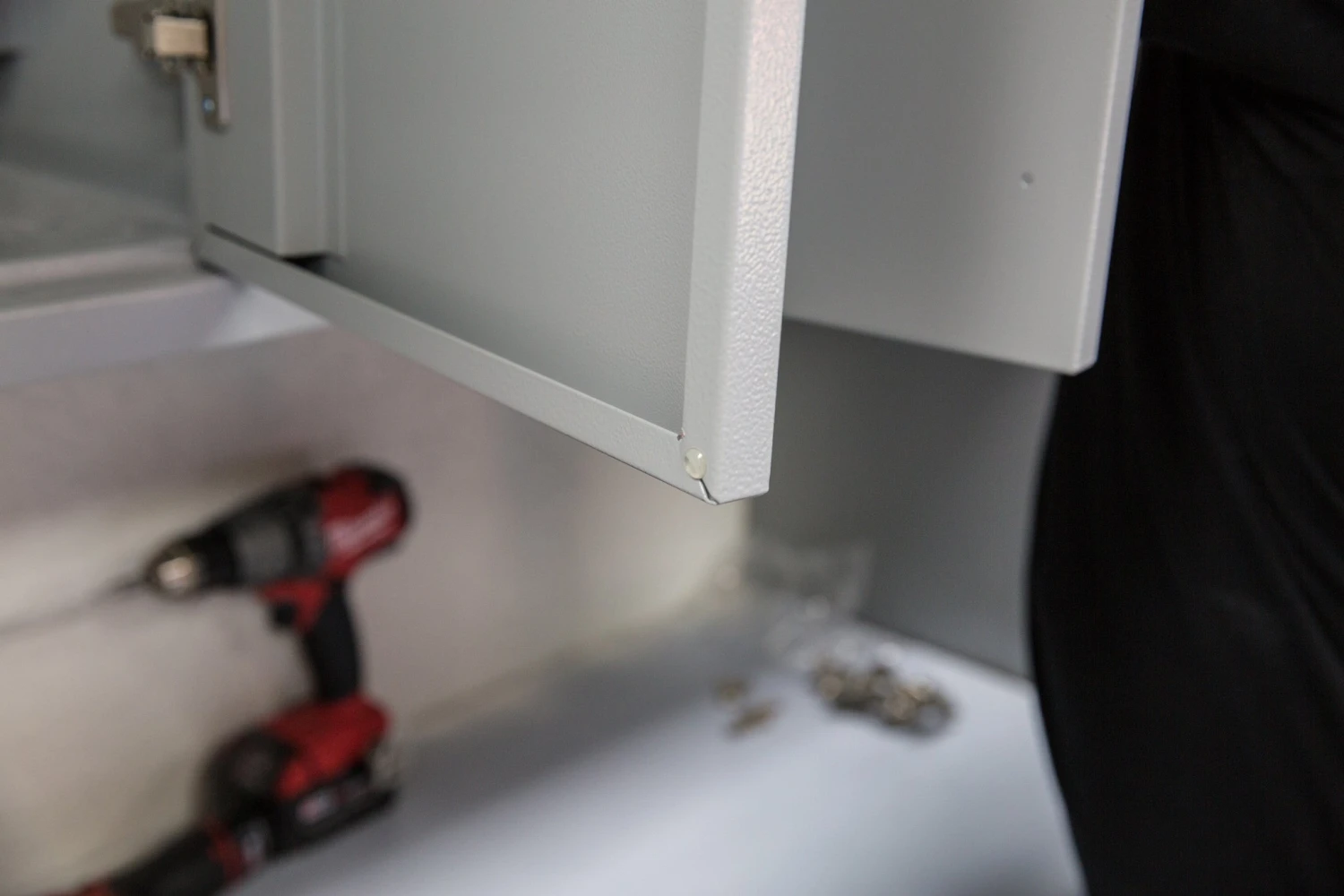 Saber Upper Cabinet 5 Saber Upper Cabinet - Image 5