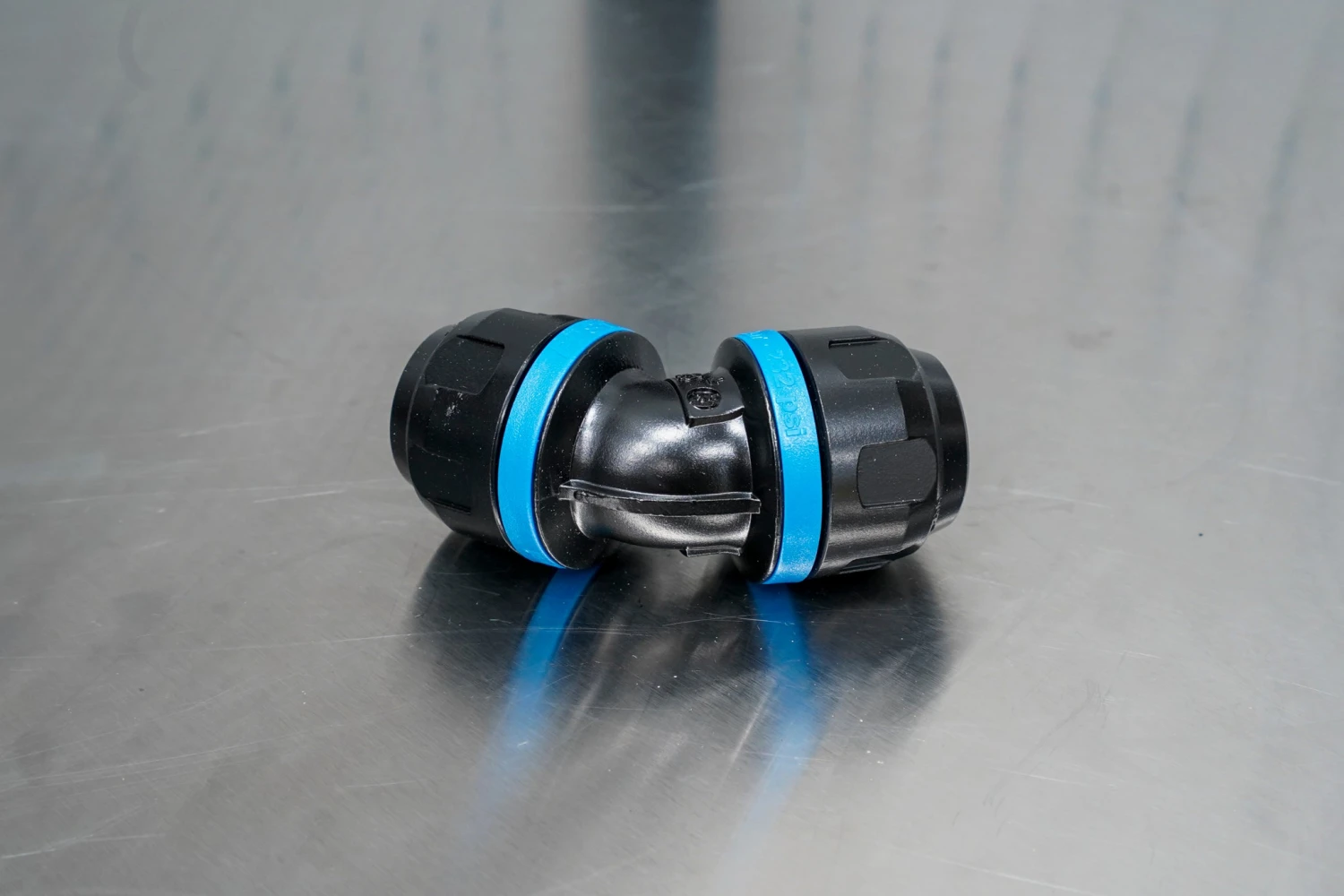 Prevost 45 Degree Equal Female Elbow For 1" Pipe 3 Prevost 45 Degree Equal Female Elbow For 1" Pipe - Image 3