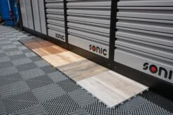 Swisstrax Vinyltrax PRO (10-Pack / 17.22 Sq. Ft.)