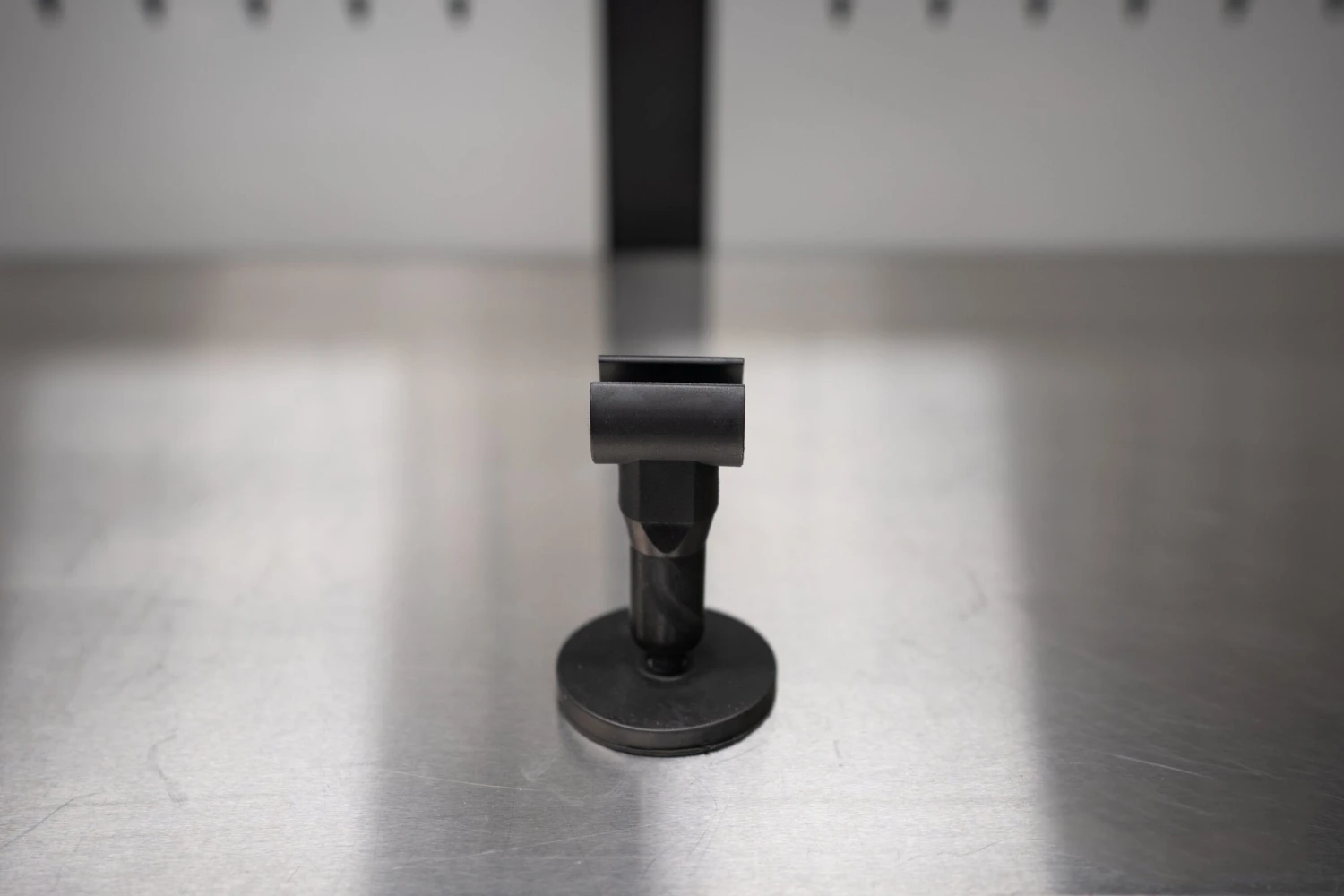 ScanGrip Magnetic Clip Holder 1 ScanGrip Magnetic Clip Holder