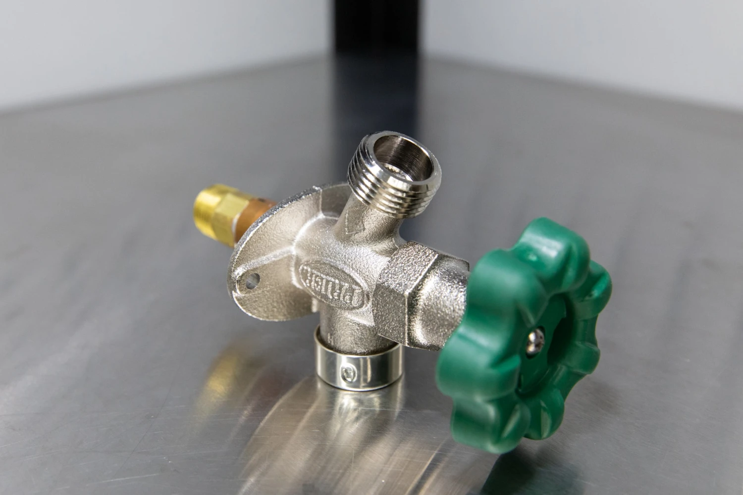 Prier P-164 Quarter-Turn Hose Bibb 4 Prier P-164 Quarter-Turn Hose Bibb - Image 4