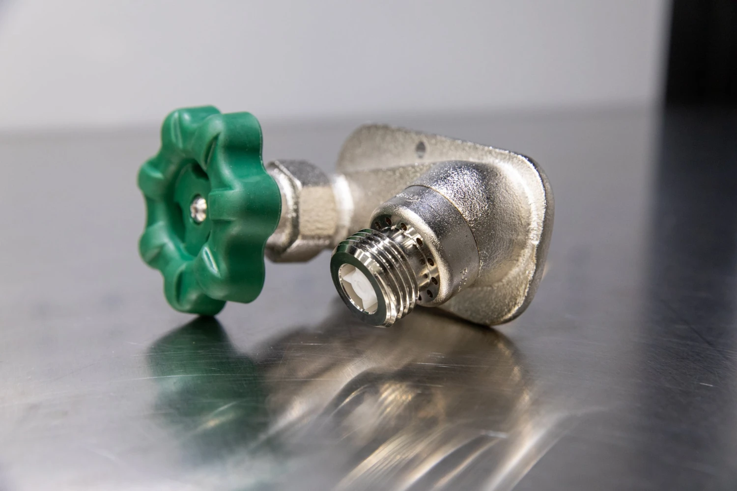 Prier C-434 Heavy Duty Hose Bibb 2 Prier C-434 Heavy Duty Hose Bibb - Image 2