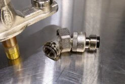 Prier C-108 Hot And Cold Mixing Hose Bibb -Workshop Tools Shop D 0548