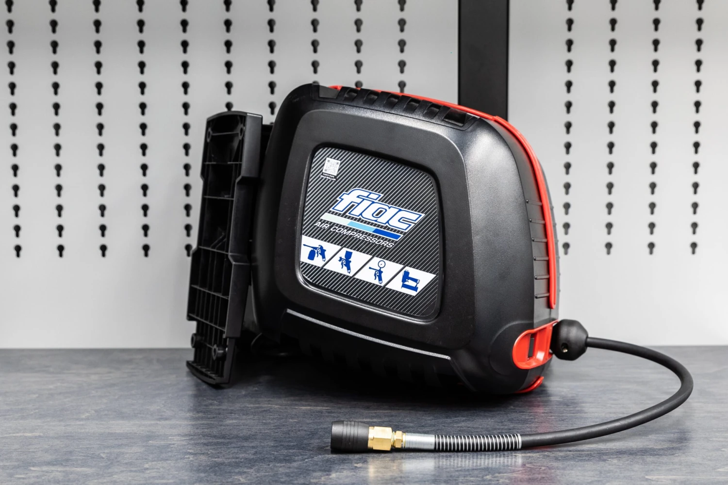 FIAC Wallair Wall Mounted Garage Air Compressor 1 FIAC Wallair Wall Mounted Garage Air Compressor