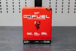 Milwaukee M12™ FUEL™ 3/8" Stubby Impact Wrench 39 Milwaukee M12™ FUEL™ 3/8" Stubby Impact Wrench -Workshop Tools Shop HQ4A9365