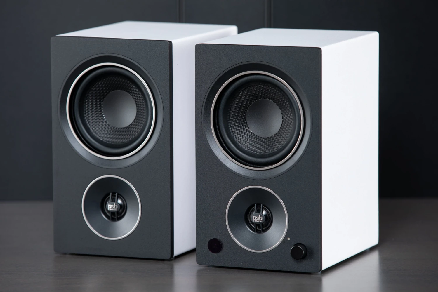 PSB Alpha AM3/AM5 Powered Bookshelf Speakers 15 PSB Alpha AM3/AM5 Powered Bookshelf Speakers - Image 15