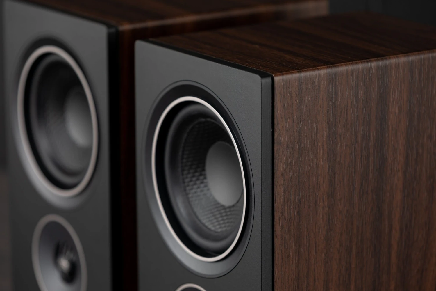 PSB Alpha P3/P5 Compact Bookshelf Speakers 20 PSB Alpha P3/P5 Compact Bookshelf Speakers - Image 20