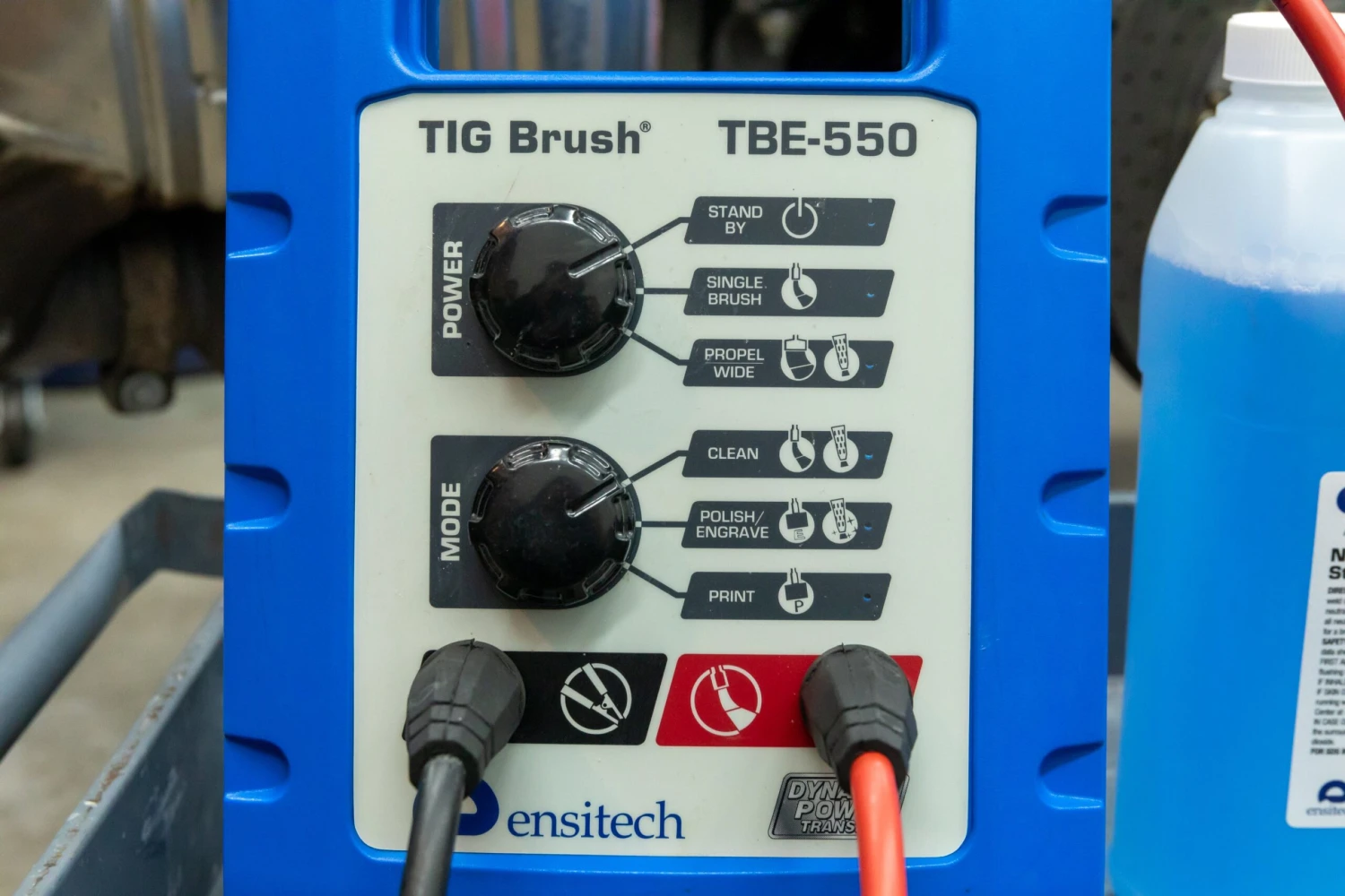 TIG Brush TBE-550 With Flexi Handle Kit 2 TIG Brush TBE-550 With Flexi Handle Kit - Image 2