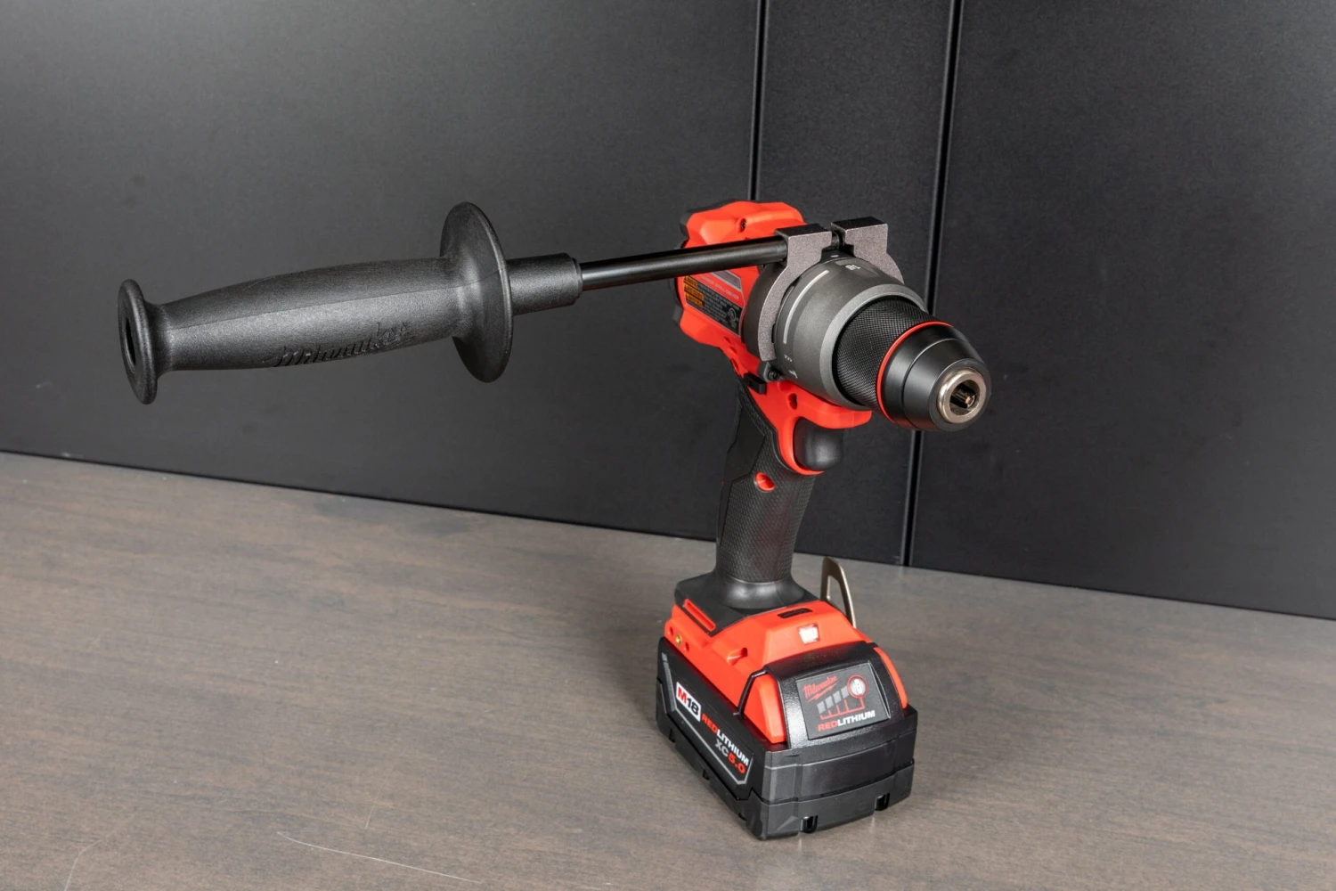Milwaukee M18 FUEL™ 2-Tool Combo Kit 7 Milwaukee M18 FUEL™ 2-Tool Combo Kit - Image 7