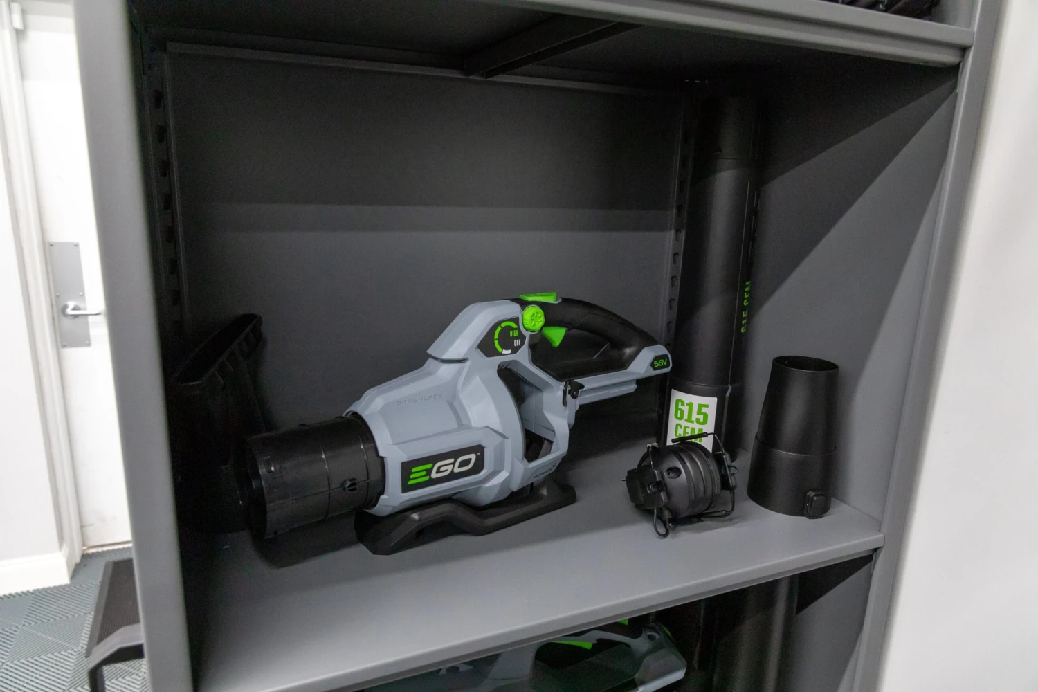 Levrack Solid Steel Shelf 2 Levrack Solid Steel Shelf - Image 2