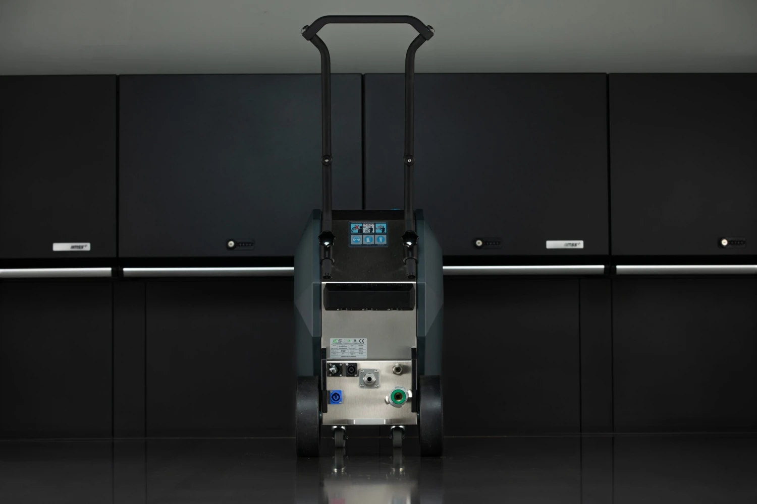 ICS IC 030 Evo II Dry Ice Cleaning System - PRE-ORDER 2 ICS IC 030 Evo II Dry Ice Cleaning System - PRE-ORDER - Image 2