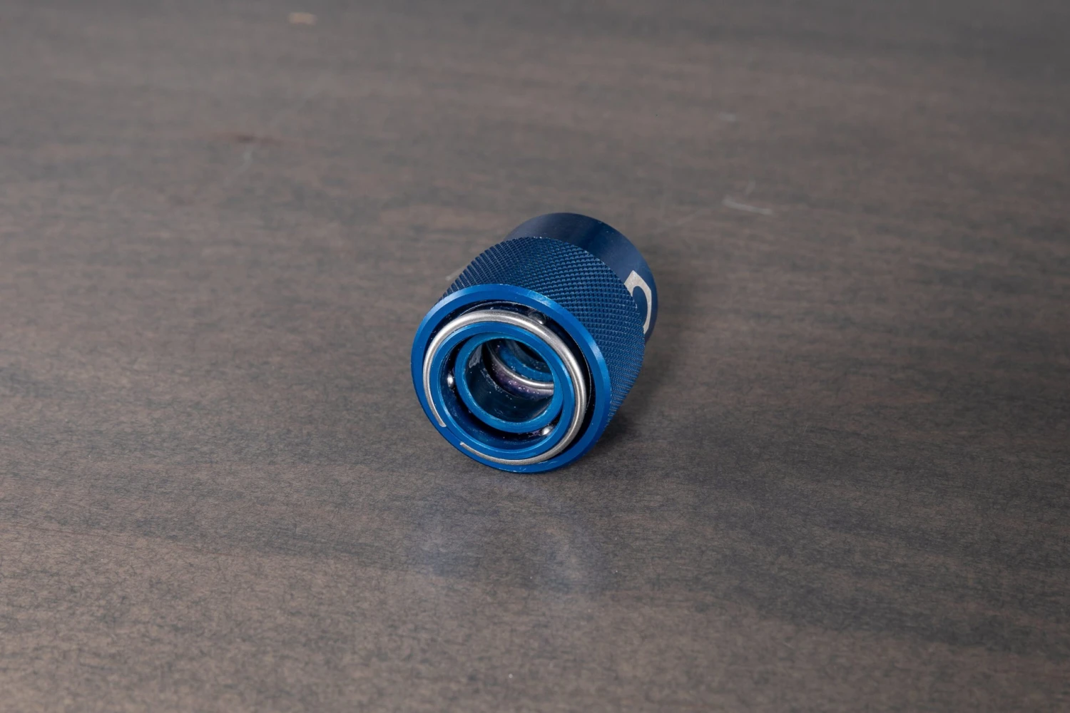 PF22 Quick Disconnect Coupler 2 PF22 Quick Disconnect Coupler - Image 2