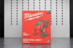 Milwaukee M12™ Compact Inflator 12 Milwaukee M12™ Compact Inflator -Workshop Tools Shop Q4A0195