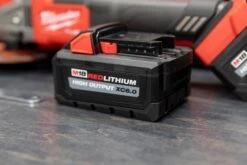 Milwaukee M18™ FUEL™ 4-1/2”-6” Braking Grinder Paddle Switch No-Lock -Workshop Tools Shop Q4A0219