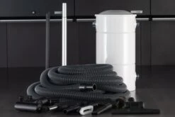 Obsessed Garage Vacuum Solution -Workshop Tools Shop Q4A0265 Edit