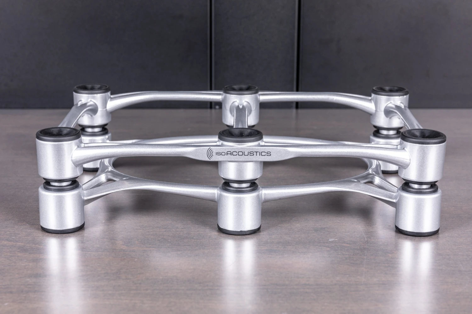 Iso Acoustics - Aperta Series Isolation Stands 12 Iso Acoustics - Aperta Series Isolation Stands - Image 12