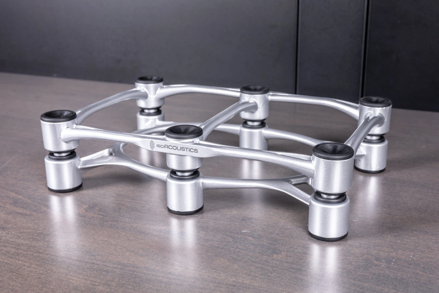 Iso Acoustics - Aperta Series Isolation Stands 13 Iso Acoustics - Aperta Series Isolation Stands - Image 13