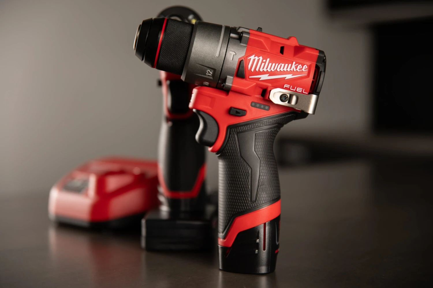 M12 FUEL™ 2-Tool Combo Kit 7 M12 FUEL™ 2-Tool Combo Kit - Image 7