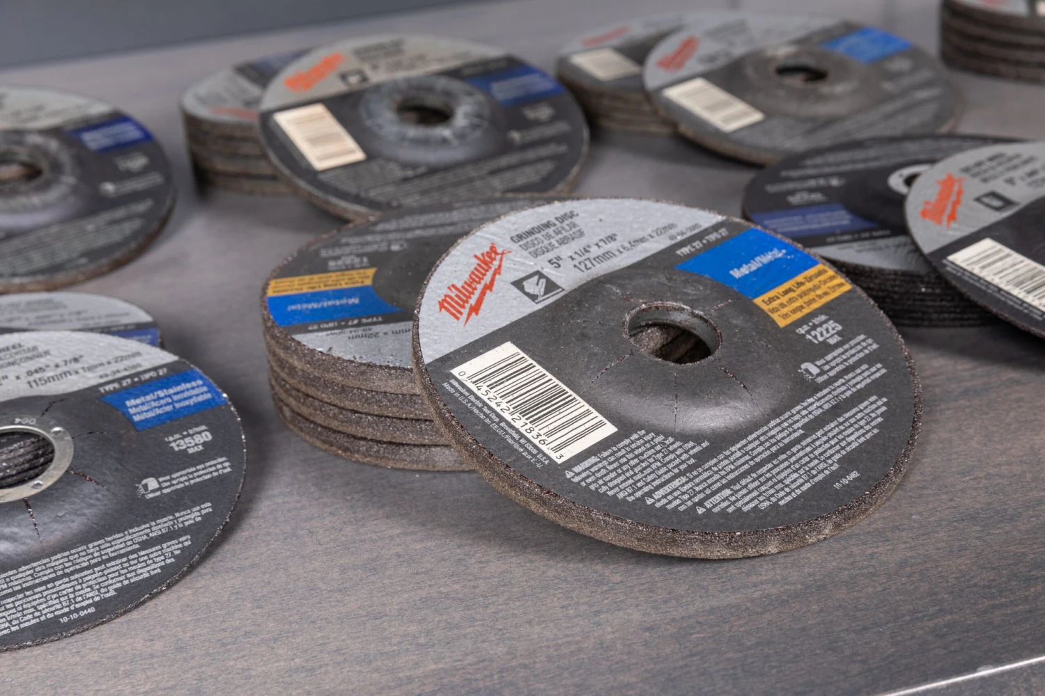 Milwaukee Grinder Accessory Kit 5 Milwaukee Grinder Accessory Kit - Image 5