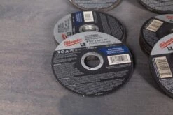 Milwaukee Grinder Accessory Kit 22 Milwaukee Grinder Accessory Kit -Workshop Tools Shop Q4A4043