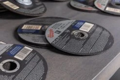 Milwaukee Grinder Accessory Kit 20 Milwaukee Grinder Accessory Kit -Workshop Tools Shop Q4A4044