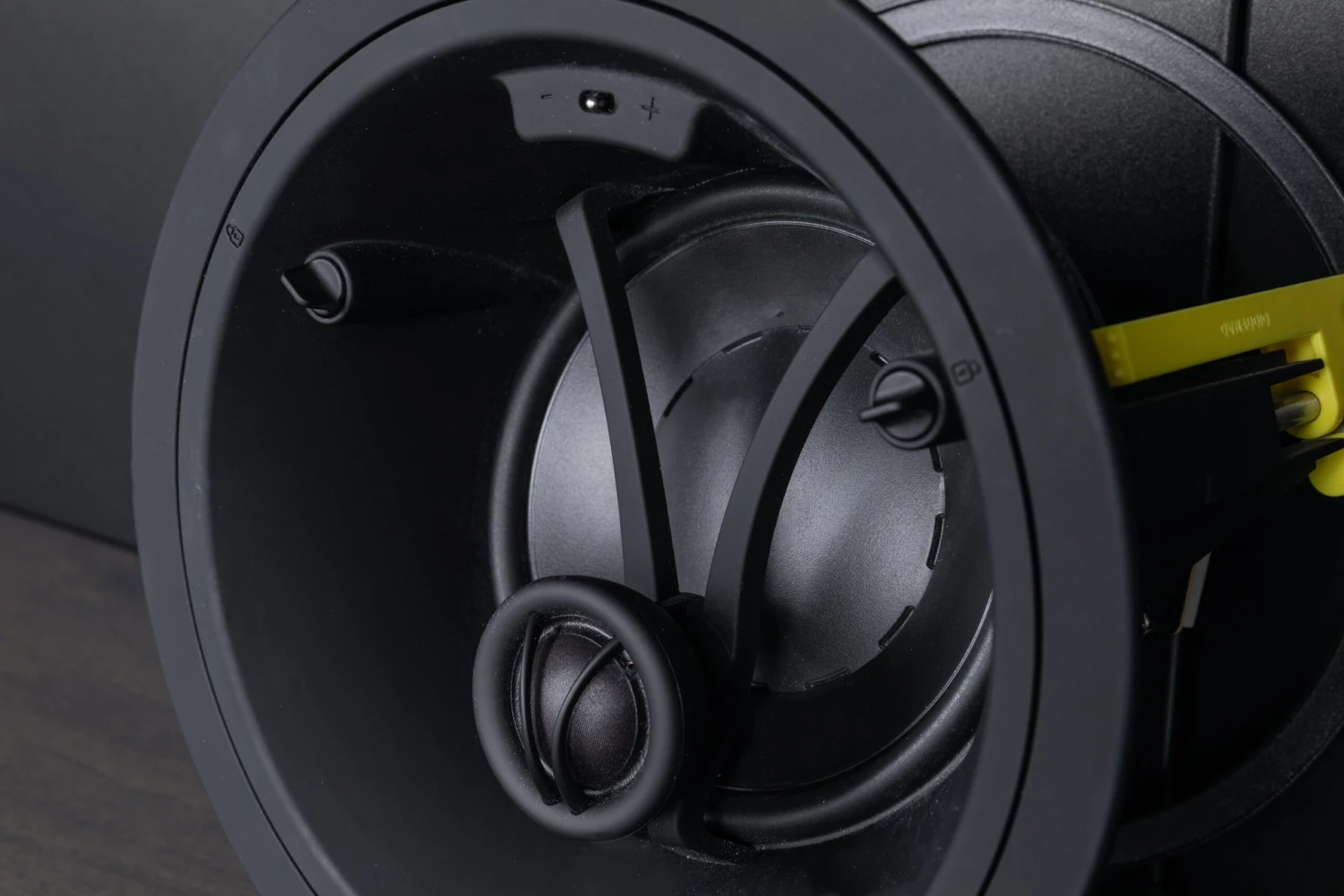 Dynaudio Studio Series 2 Way In-Ceiling 3 Dynaudio Studio Series 2 Way In-Ceiling - Image 3