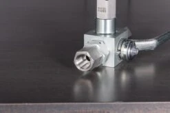 High-Pressure 3-Way Valve 6 High-Pressure 3-Way Valve -Workshop Tools Shop Q4A6493