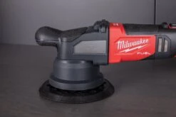 Milwaukee M18™ FUEL 21mm Random Orbital Polisher 10 Milwaukee M18™ FUEL 21mm Random Orbital Polisher -Workshop Tools Shop Q4A7283