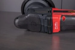 Milwaukee M18™ FUEL 21mm Random Orbital Polisher 9 Milwaukee M18™ FUEL 21mm Random Orbital Polisher -Workshop Tools Shop Q4A7284