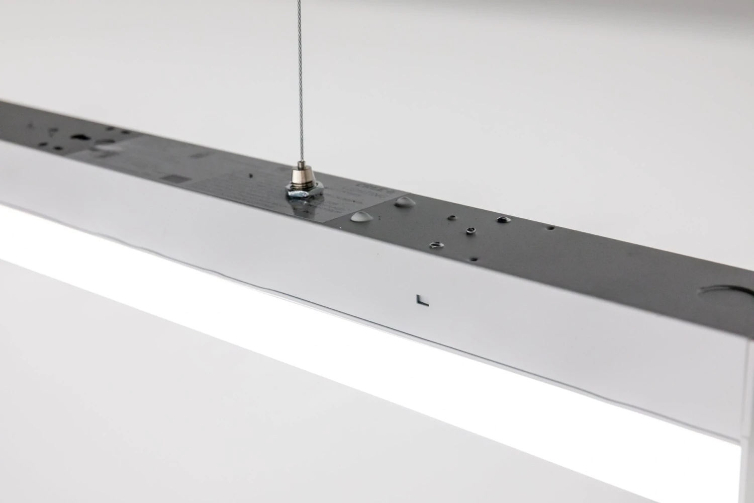 Cree Lighting LS Series Linear Light Fixtures 3 Cree Lighting LS Series Linear Light Fixtures - Image 3