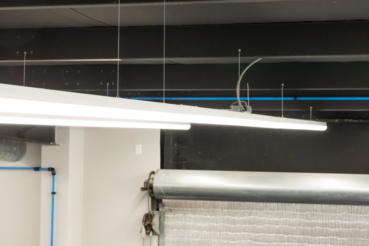 Cree Lighting LS Series Linear Light Fixtures 4 Cree Lighting LS Series Linear Light Fixtures - Image 4