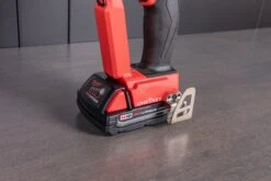 Milwaukee M18 FUEL™ 1/4" Blind Rivet Tool W/ ONE-KEY™ 12 Milwaukee M18 FUEL™ 1/4" Blind Rivet Tool W/ ONE-KEY™ -Workshop Tools Shop Q4A8480