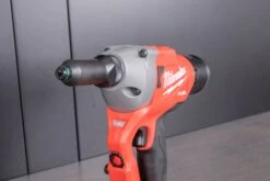 Milwaukee M18 FUEL™ 1/4" Blind Rivet Tool W/ ONE-KEY™ 14 Milwaukee M18 FUEL™ 1/4" Blind Rivet Tool W/ ONE-KEY™ -Workshop Tools Shop Q4A8498