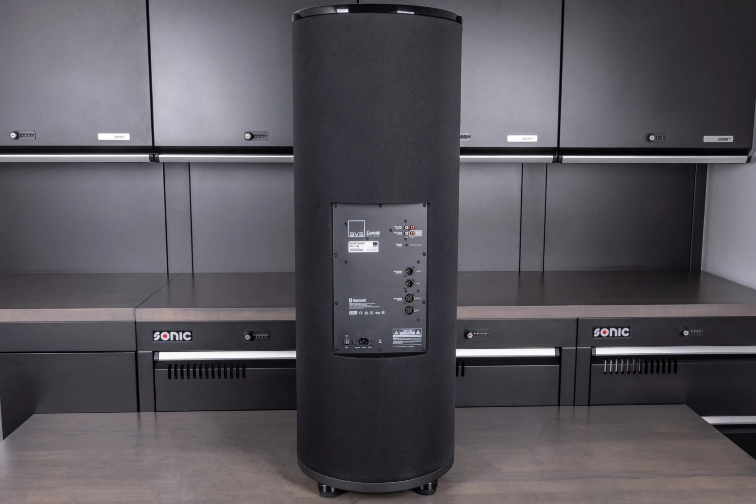 SVS PC Series Ported Cylinder Subwoofer 7 SVS PC Series Ported Cylinder Subwoofer - Image 7