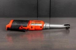 M12 FUELâ„¢ 1/4" Extended Reach High Speed Ratchet