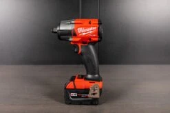 M18 Fuel 1/2" Mid-Torque Impact Wrench W/Friction Ring -Workshop Tools Shop Q4A9135