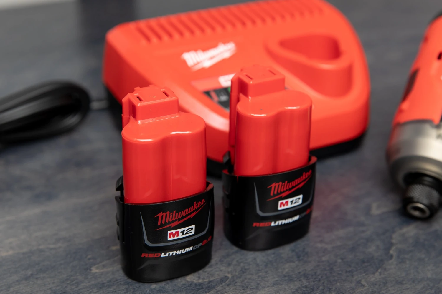 Milwaukee M12™ FUEL™ SURGE™ 1/4" Hex Hydraulic Impact Driver 7 Milwaukee M12™ FUEL™ SURGE™ 1/4" Hex Hydraulic Impact Driver - Image 7