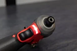 Milwaukee M12™ FUEL™ SURGE™ 1/4" Hex Hydraulic Impact Driver 29 Milwaukee M12™ FUEL™ SURGE™ 1/4" Hex Hydraulic Impact Driver -Workshop Tools Shop Q4A9435