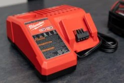 Milwaukee M18™ FUEL™ SURGE™ 1/4" Hex Hydraulic Driver -Workshop Tools Shop Q4A9498