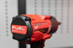 Milwaukee M18™ FUEL™ 1/2” Ext. Anvil Impact Wrench W/ONE-KEY™ 31 Milwaukee M18™ FUEL™ 1/2” Ext. Anvil Impact Wrench W/ONE-KEY™ -Workshop Tools Shop Q4A9520
