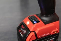 Milwaukee M18™ FUEL™ 1/2” Ext. Anvil Impact Wrench W/ONE-KEY™ 36 Milwaukee M18™ FUEL™ 1/2” Ext. Anvil Impact Wrench W/ONE-KEY™ -Workshop Tools Shop Q4A9525