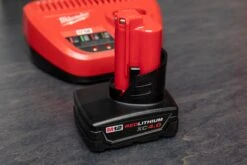 Milwaukee M12™ FUEL™ 3/8" Stubby Impact Wrench 36 Milwaukee M12™ FUEL™ 3/8" Stubby Impact Wrench -Workshop Tools Shop Q4A9547