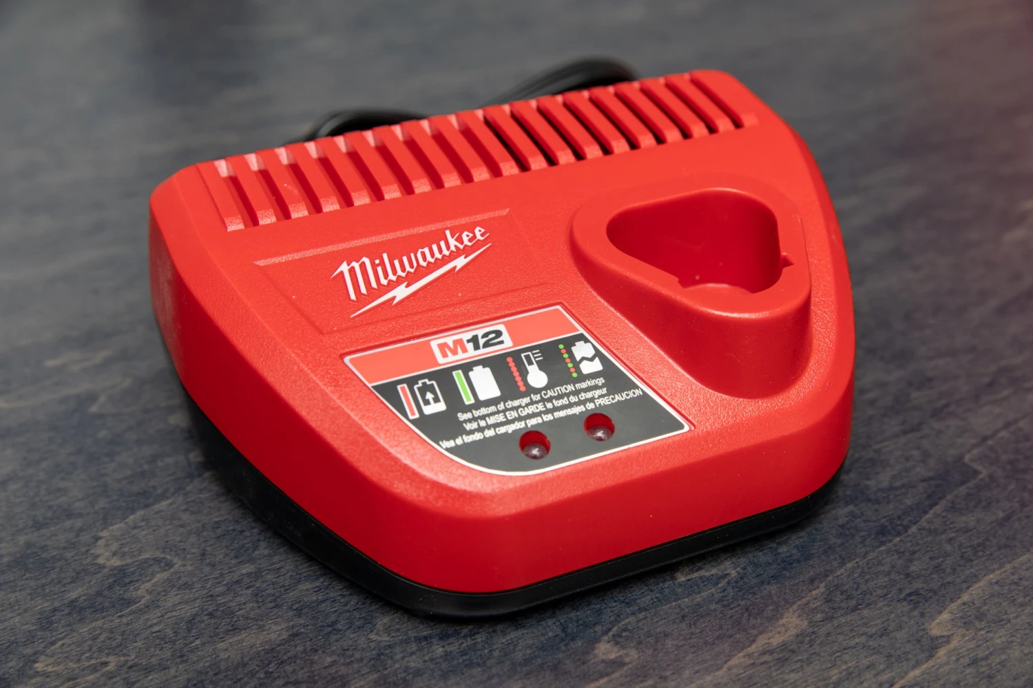 Milwaukee M12™ FUEL™ 3/8" Stubby Impact Wrench 19 Milwaukee M12™ FUEL™ 3/8" Stubby Impact Wrench - Image 19