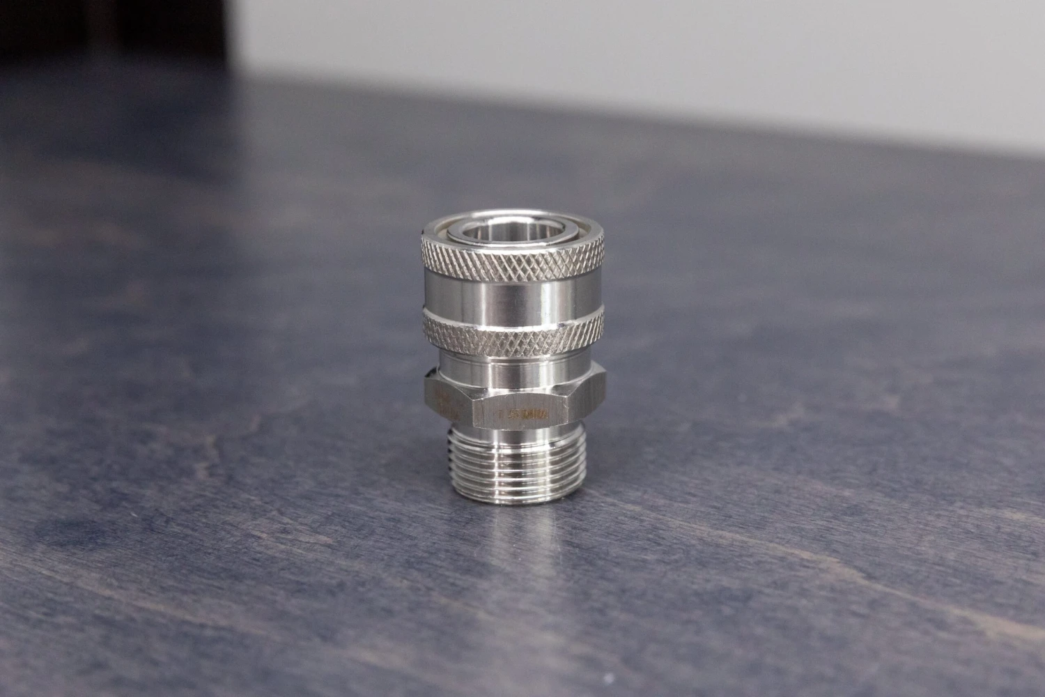 Stainless Steel M22 Male (15mm) To 3/8" QD Coupler 1 Stainless Steel M22 Male (15mm) To 3/8" QD Coupler